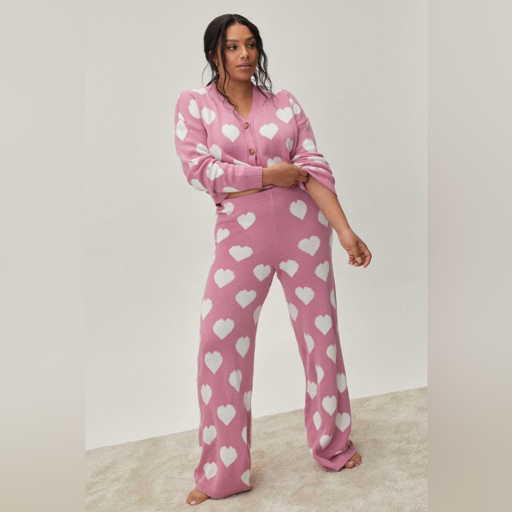 Nasty Gal knit pink heart pants lounge set